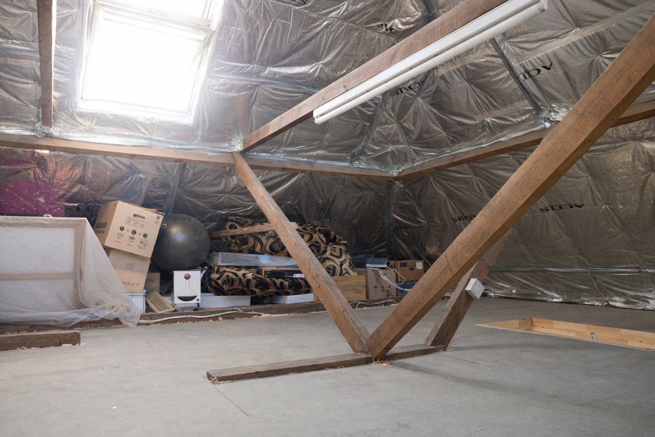 Attic insulation in Dubuque, IA